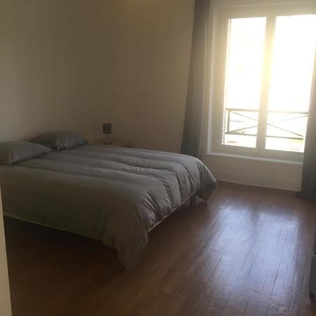 Appartement 1Er Etage Carignan Buitenkant foto