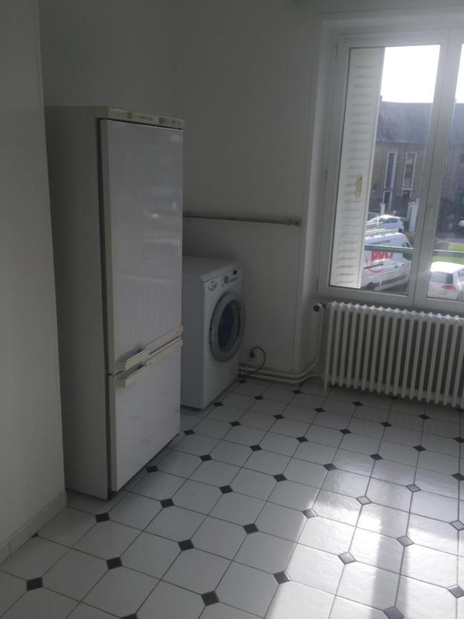Appartement 1Er Etage Carignan Buitenkant foto